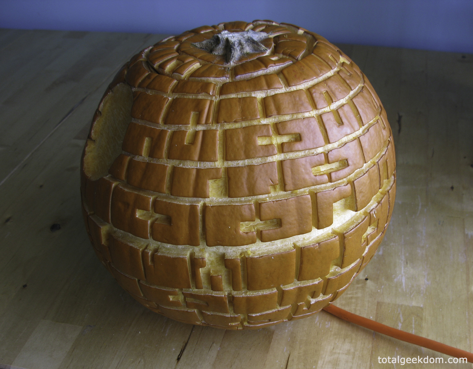 Star Wars Death Star Pumpkin Carving With Cfl Powered Bulb | Total for Printable Death Star Pumpkin Stencil