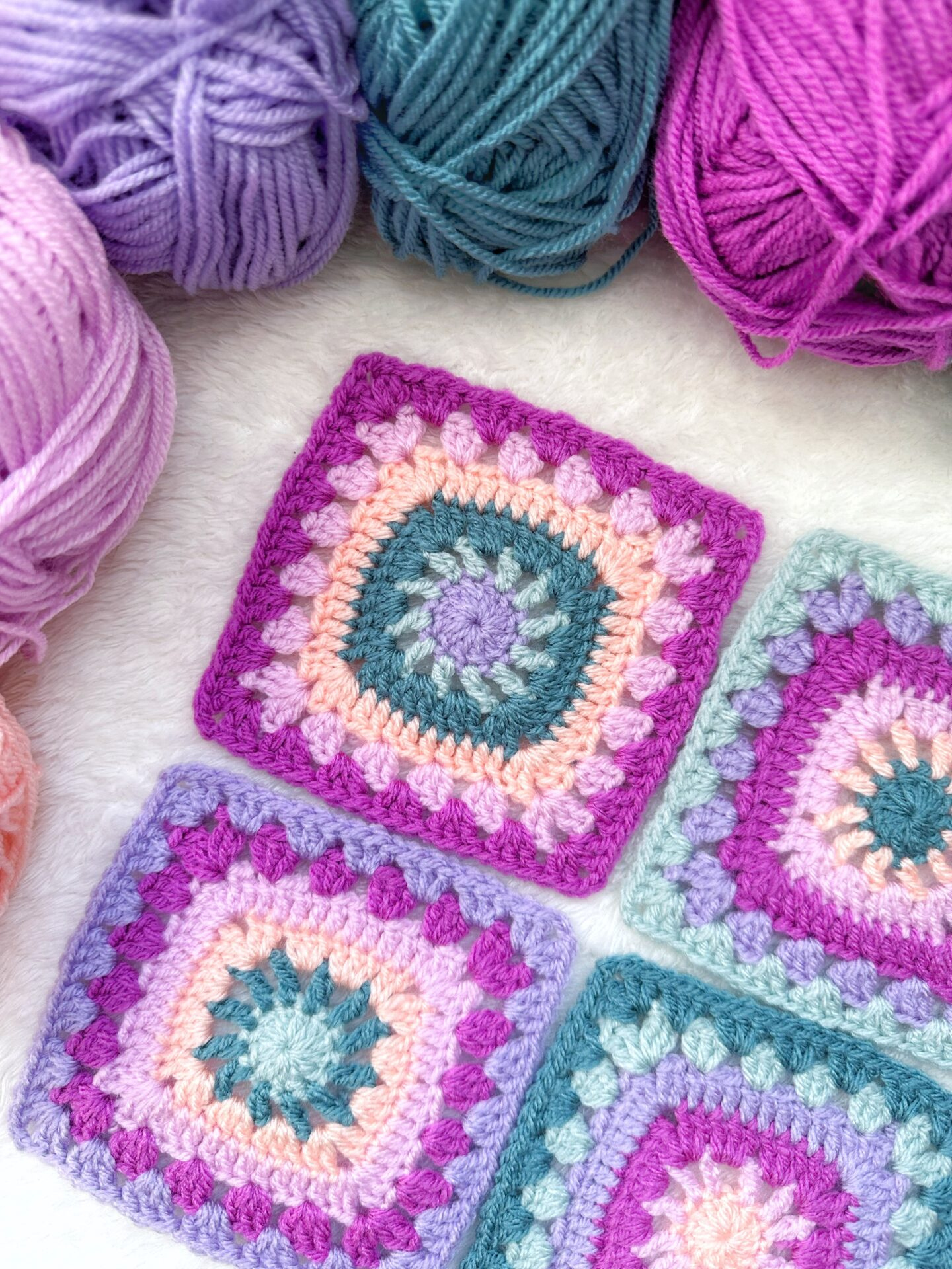 Spirit Granny Square Pattern - Free Crochet Pattern - Truly Crochet in Free Printable Crochet Granny Square Patterns